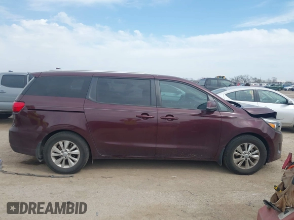 2016 Kia Sedona LX with VIN KNDMB5C12G6211589, listed as a IAAI auction lot 41786770 with 87,114 mi miles. Bid and sale history available at carsss.com. Image 13.