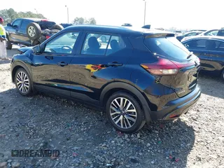 2021 Nissan Kicks SV with VIN 3N1CP5CV4ML497045, listed as a IAAI auction lot 41785445 with 75,768 mi miles. Bid and sale history available at carsss.com. Image 3.