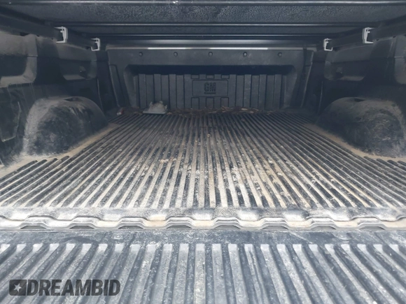 2012 Chevrolet Silverado 1500 LT with VIN 1GCNKSE07CZ300090, listed as a IAAI auction lot 41329121 with 125,658 mi miles. Bid and sale history available at carsss.com. Image 8.