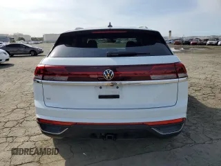 2025 Volkswagen Atlas SE with VIN 1V2WE2CA5SC201601, listed as a Copart auction lot 50102745 with 9,285 mi miles and Clean title. Bid and sale history available at DreamBid. Image 6.