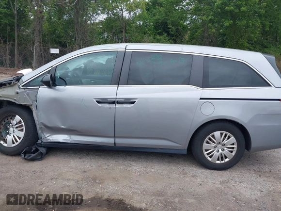 2016 Honda Odyssey LX с VIN 5FNRL5H25GB105730, выставлен на аукционе IAAI как лот 42275460 с пробегом 117 018 миль миль и . История ставок и продаж доступна на DreamBid. Изображение 15.