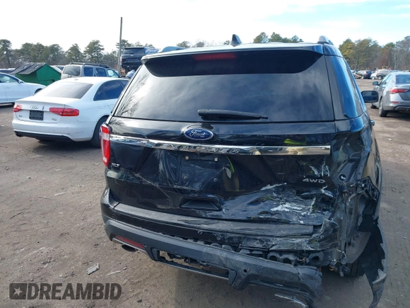 2018 Ford Explorer XLT with VIN 1FM5K8D80JGA22857, listed as a IAAI auction lot 41592026 with 64,145 mi miles and . Bid and sale history available at DreamBid. Image 16.