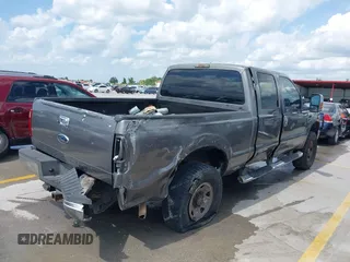 2009 Ford F-250 XL with VIN 1FTSW21519EB01299, listed as a IAAI auction lot 42491327 with 235,705 mi miles and . Bid and sale history available at DreamBid. Image 17.