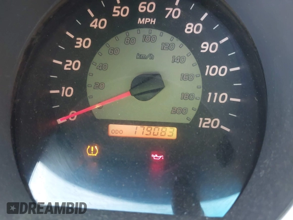 2011 Toyota Tacoma with VIN 5TFLU4EN6BX008627, listed as a IAAI auction lot 42033587 with 179,083 mi miles. Bid and sale history available at carsss.com. Image 15.