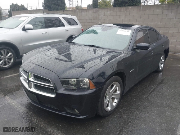 2012 Dodge Charger RT Plus with VIN 2C3CDXCT0CH157421, listed as a IAAI auction lot 41580200 with 151,417 mi miles. Bid and sale history available at carsss.com. Image 17.