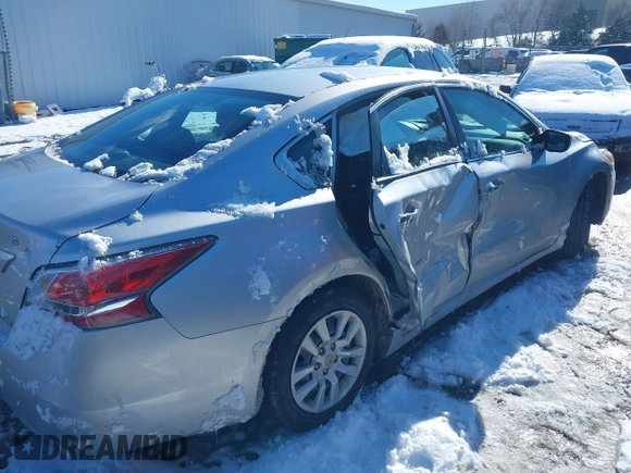 2014 Nissan Altima SL with VIN 1N4AL3AP6EC201258, listed as a IAAI auction lot 41299838 with 204,858 mi miles and . Bid and sale history available at DreamBid. Image 4.