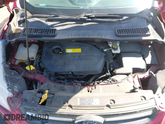 2015 Ford Escape SE with VIN 1FMCU0GX3FUC80207, listed as a IAAI auction lot 41665897 with 153,891 mi miles. Bid and sale history available at carsss.com. Image 10.