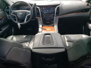 2020 Cadillac Escalade Luxury with VIN 1GYS3BKJ7LR178967, listed as a Copart auction lot 48310755 with 94,579 mi miles and Salvage Title. Bid and sale history available at carsss.com. Image 8.