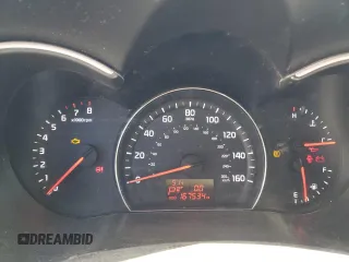 2014 Kia Sorento LX with VIN 5XYKTCA68EG532313, listed as a Copart auction lot 49613145 with 167,534 mi miles and Clean Title. Bid and sale history available at DreamBid. Image 9.