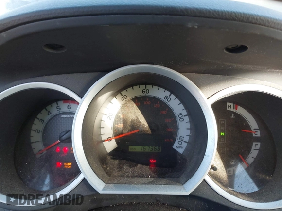 2014 Toyota Tacoma with VIN 3TMLU4EN3EM163162, listed as a IAAI auction lot 41930392 with 167,368 mi miles and . Bid and sale history available at DreamBid. Image 7.