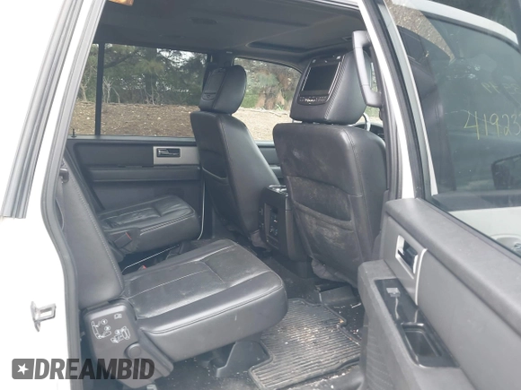 2014 Ford Expedition Max Limited z VIN 1FMJK2A57EEF17256, wystawiony jako IAAI lot #41923349 z przebiegiem 171 120 mil mil oraz . Historia ofert i sprzedaży dostępna na DreamBid. Obrazek 8.