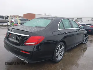 2018 Mercedes-Benz E-Class E 300 with VIN WDDZF4JB0JA480457, listed as a IAAI auction lot 41548033 with 54,732 mi miles. Bid and sale history available at carsss.com. Image 4.