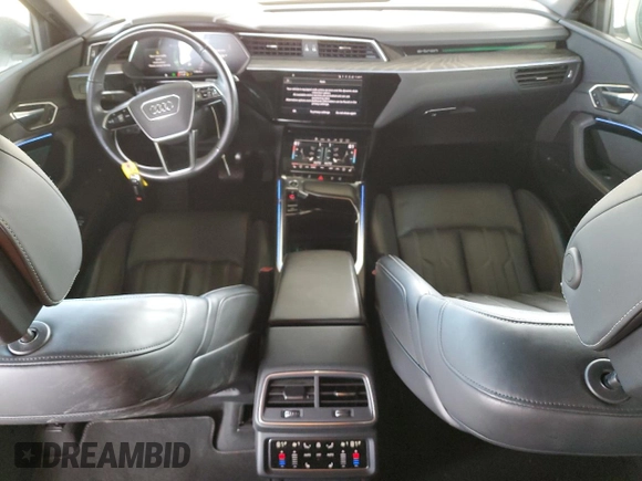 2022 Audi e-tron Chronos with VIN WA1VABGE8NB024505, listed as a Copart auction lot 47444995 with 45,476 mi miles and Salvage title. Bid and sale history available at DreamBid. Image 8.