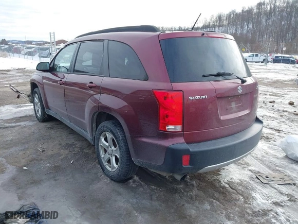 2008 Suzuki XL7 Luxury with VIN 2S3DA417986122300, listed as a IAAI auction lot 41416734 with 140,055 mi miles. Bid and sale history available at carsss.com. Image 3.