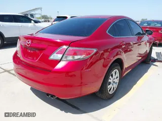 2012 Mazda Mazda6 i Sport with VIN 1YVHZ8BH1C5M33709, listed as a IAAI auction lot 41811495 with 88,479 mi miles. Bid and sale history available at carsss.com. Image 4.