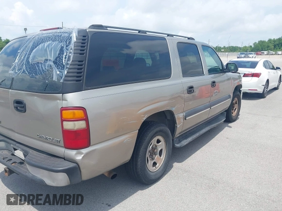 2004 Chevrolet Suburban LT with VIN 1GNEC16Z74J107885, listed as a IAAI auction lot 42819001 with 232,389 mi miles and . Bid and sale history available at DreamBid. Image 4.