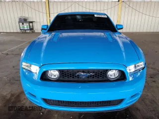 2013 Ford Mustang GT with VIN 1ZVBP8CF1D5215654, listed as a Copart auction lot 49056145 with 85,950 mi miles and Salvage Title. Bid and sale history available at carsss.com. Image 5.