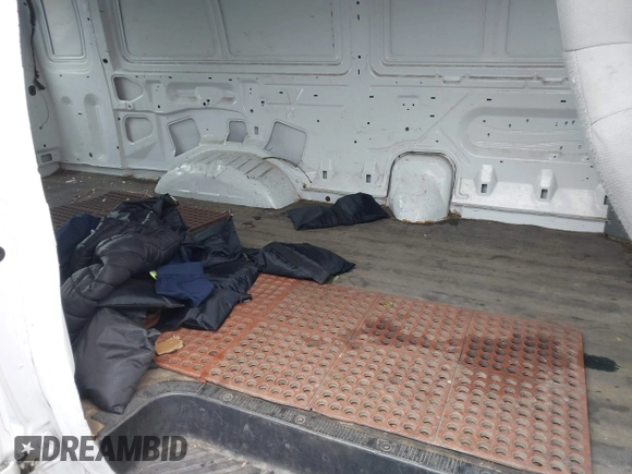 2014 Ford Econoline Cargo Commercial with VIN 1FTNS1EW3EDA83975, listed as a IAAI auction lot 41503491 with 279,018 mi miles. Bid and sale history available at carsss.com. Image 8.