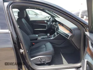 2019 Audi A6 Premium z VIN WAUK2AF29KN064896, wystawiony jako IAAI lot #42241617 z przebiegiem 42 681 mil mil oraz . Historia ofert i sprzedaży dostępna na DreamBid. Obrazek 5.