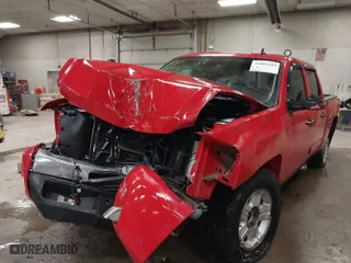 2011 Chevrolet Silverado 1500 LT with VIN 1GCPKSE3XBF208863, listed as a IAAI auction lot 41805444 with 280,658 mi miles. Bid and sale history available at carsss.com. Image 6.