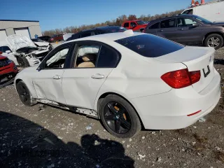 2014 BMW 3 Series 328i xDrive with VIN WBA3B3C52EJ981592, listed as a Copart auction lot 81145484 with 86,247 mi miles and Salvage Title. Bid and sale history available at carsss.com. Image 2.