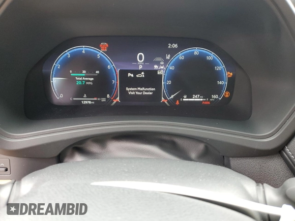 2024 Toyota Highlander XLE z VIN 5TDAAAB5XRS040998, wystawiony jako Copart lot #49960055 z przebiegiem 12 978 mil mil oraz Szkoda całkowita • Salvage title. Historia ofert i sprzedaży dostępna na DreamBid. Obrazek 9.