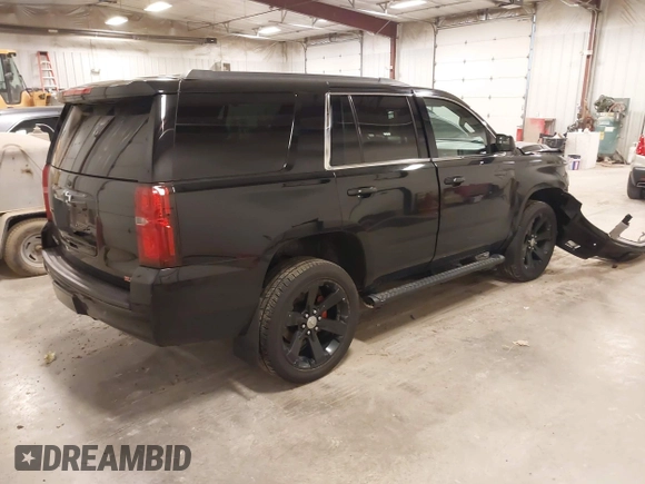 2017 Chevrolet Tahoe LT z VIN 1GNSKBKC6HR310870, wystawiony jako IAAI lot #41975056 z przebiegiem 124 418 mil mil oraz . Historia ofert i sprzedaży dostępna na DreamBid. Obrazek 4.