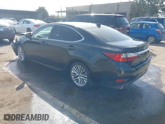 2016 Lexus ES with VIN JTHBK1GG7G2226402, listed as a IAAI auction lot 41882783 with 98,150 mi miles. Bid and sale history available at carsss.com. Image 3.