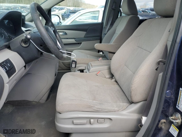 2016 Honda Odyssey SE with VIN 5FNRL5H37GB163637, listed as a Copart auction lot 44506815 with 120,361 mi miles and Salvage Title. Bid and sale history available at carsss.com. Image 7.
