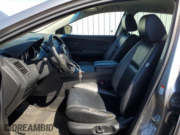 2011 Mazda CX-9 Touring z VIN JM3TB3CV6B0331966, wystawiony jako Copart lot #49517875 z przebiegiem 184 011 mil mil oraz Czysty tytuł • Clean title. Historia ofert i sprzedaży dostępna na DreamBid. Obrazek 7.