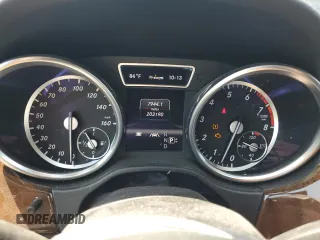 2013 Mercedes-Benz M 350 z VIN 4JGDA5HBXDA100782, wystawiony jako Copart lot #60680145 z przebiegiem 203 190 mil mil oraz Czysty tytuł • Clean title. Historia ofert i sprzedaży dostępna na DreamBid. Obrazek 9.
