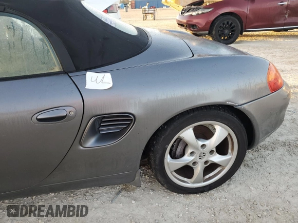 2001 Porsche Boxster с VIN WP0CA29871U627108, выставлен на аукционе Copart как лот 43968805 с пробегом Не указан миль и Списание • Salvage title. История ставок и продаж доступна на DreamBid. Изображение 12.