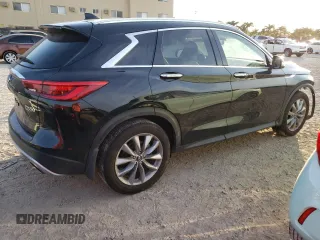 2021 Infiniti QX50 LUXE with VIN 3PCAJ5BA2MF125559, listed as a Copart auction lot 38032363 with 17,700 mi miles. Bid and sale history available at carsss.com. Image 3.