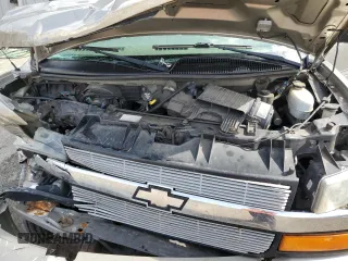 2003 Chevrolet Express Cargo YF7 Upfitter z VIN 1GBFG15T631188217, wystawiony jako Copart lot #56714475 z przebiegiem Nie podano mil oraz Szkody całkowita. Historia ofert i sprzedaży dostępna na DreamBid. Obrazek 12.