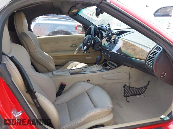 2007 BMW Z4 3.0si with VIN 4USBU53577LX02286, listed as a IAAI auction lot 42531826 with 110,423 mi miles and . Bid and sale history available at DreamBid. Image 5.