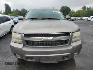 2011 Chevrolet Suburban LT with VIN 1GNSKJE33BR115659, listed as a Copart auction lot 68954724 with 149,867 mi miles and Clean Title. Bid and sale history available at carsss.com. Image 5.