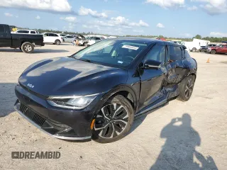 2022 Kia EV6 Wind with VIN KNDC3DLC5N5072954, listed as a Copart auction lot 79964454 with 15,577 mi miles and Salvage Title. Bid and sale history available at carsss.com. Image 1.