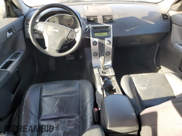 2005 Volvo S40 with VIN YV1MS390452080747, listed as a Copart auction lot 85923554 with 98,185 mi miles and Salvage Title. Bid and sale history available at carsss.com. Image 8.