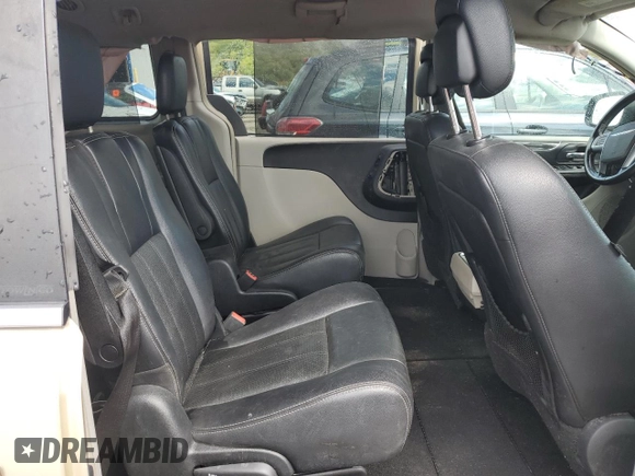 2011 Chrysler Town & Country Touring L with VIN 2A4RR8DG9BR798889, listed as a Copart auction lot 70291314 with Not Provided miles and Clean Title. Bid and sale history available at DreamBid. Image 11.