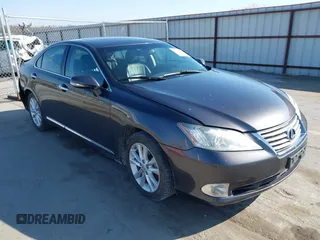2010 Lexus ES with VIN JTHBK1EG7A2360966, listed as a IAAI auction lot 41913660 with 138,144 mi miles. Bid and sale history available at carsss.com. Image 1.