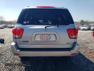2007 Toyota Sequoia SR5 with VIN 5TDZT34A77S298685, listed as a Copart auction lot 48135295 with 212,265 mi miles and Salvage Title. Bid and sale history available at carsss.com. Image 6.
