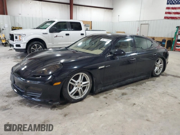 2013 Porsche Panamera S Hybrid с VIN WP0AD2A70DL045220, выставлен на аукционе Copart как лот 85277584 с пробегом 63 997 миль миль и Чистый • Clean title. История ставок и продаж доступна на DreamBid. Изображение 1.