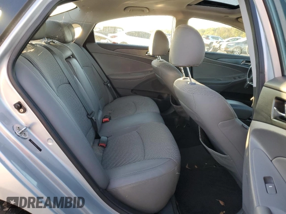 2011 Hyundai Sonata Limited with VIN 5NPEC4ABXBH235533, listed as a Copart auction lot 81353004 with 185,391 mi miles and Clean Title. Bid and sale history available at DreamBid. Image 10.