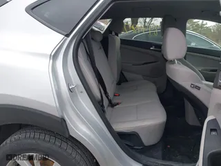 2019 Hyundai Tucson SE with VIN KM8J23A46KU902032, listed as a IAAI auction lot 41844487 with 77,762 mi miles. Bid and sale history available at carsss.com. Image 8.