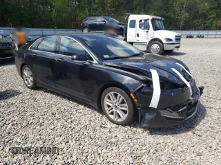 2014 Lincoln MKZ with VIN 3LN6L2J99ER811776, listed as a Copart auction lot 57461195 with Not provided miles and Salvage title. Bid and sale history available at DreamBid. Image 4.