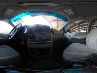 2017 Toyota Sienna LE Auto Access Seat с VIN 5TDKZ3DCXHS819305, выставлен на аукционе IAAI как лот 42284317 с пробегом 120 595 миль миль и . История ставок и продаж доступна на DreamBid. Изображение 21.
