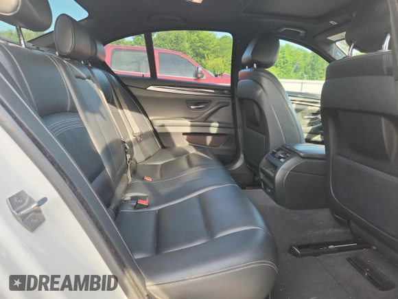2015 BMW 5 Series 535i с VIN WBA5B1C5XFD921718, выставлен на аукционе Copart как лот 59671795 с пробегом 101 667 миль миль и Списание • Salvage title. История ставок и продаж доступна на DreamBid. Изображение 10.