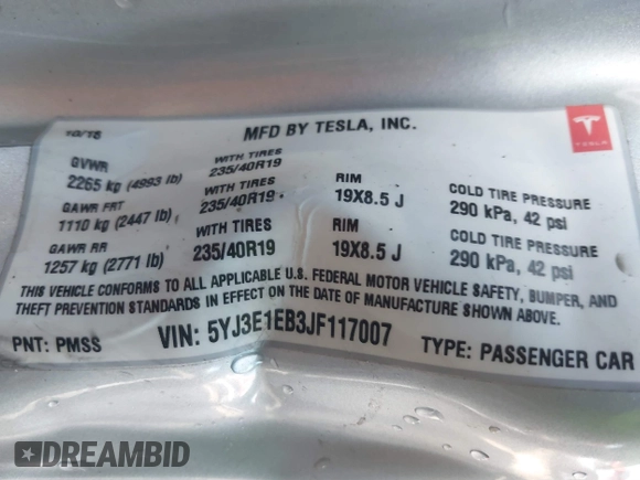 2018 Tesla Model 3 Long Range Battery z VIN 5YJ3E1EB3JF117007, wystawiony jako IAAI lot #41753572 z przebiegiem 82 444 mil mil oraz . Historia ofert i sprzedaży dostępna na DreamBid. Obrazek 9.