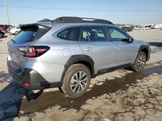 2024 Subaru Outback with VIN 4S4BTAAC4R3266286, listed as a Copart auction lot 77561594 with 0 mi miles and Salvage Title. Bid and sale history available at carsss.com. Image 3.