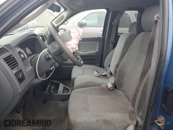 2005 Dodge Dakota с VIN 1D7HW22N85S164328, выставлен на аукционе Copart как лот 50151155 с пробегом Не указан миль и Списание • Salvage title. История ставок и продаж доступна на DreamBid. Изображение 7.